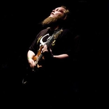 Josh Heinrichs - Stand  (feat. Bw)