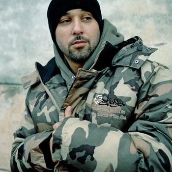 Azad - Actionmuzik feat Jeyz Hanybal