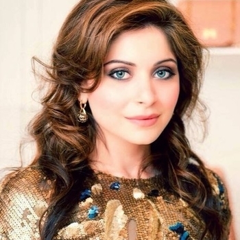 Kanika Kapoor & Sunny Leone, Mika Singh - Super Girl From China