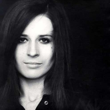 Артист Koncz Zsuzsa