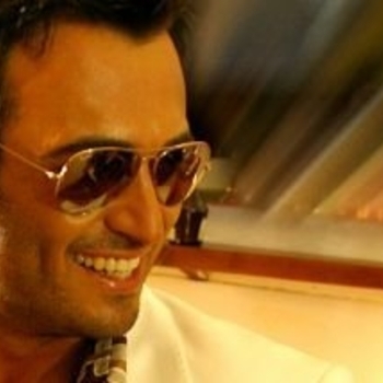 Kutsi - Aynadaki Yüzünün Karşılığı Benim