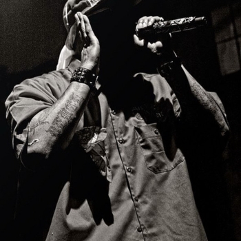 Kutt Calhoun - Somethin's Gotta Give (Full Song)