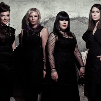 Kissing Cousins - Don't Look Back