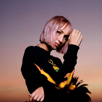 Elley Duhe feat Kito, Trinidad James, Kodie Shane - Strawberries