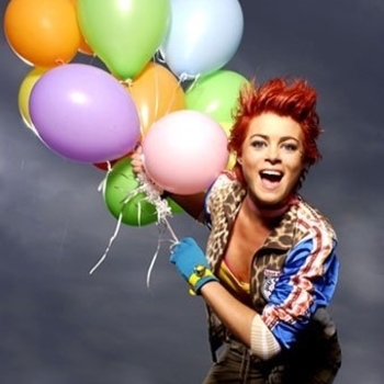 Kim-Lian - Dit Pakt Niemand Ons Meer Af (ОСТ из фильма "Хорошие дети не плачут / Achtste-groepers huilen niet")