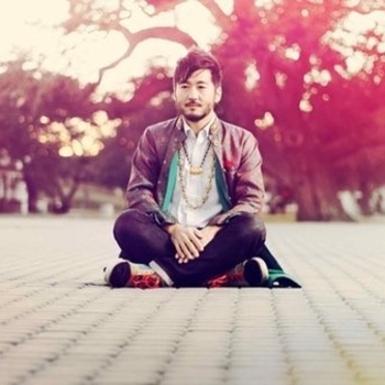 Kishi Bashi - Bright Whites (OST из "Чудотворцы / Miracle Workers")