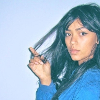 Артист Kwamie Liv