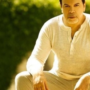 Khaled Aggag - Men Fadel Hadritak (Remastered 2022)