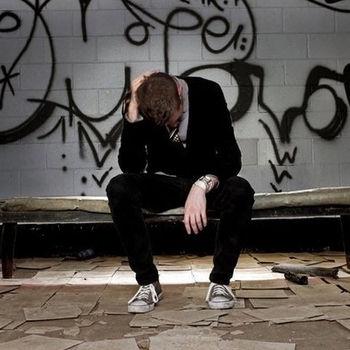 Kastle - Red Light (Ft. Ayah Marar)