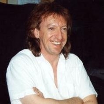 Karma De La Luna - Travel Without Moving