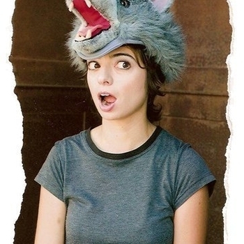 Kate Micucci - Mr. Moon (OST из "Клиника / Scrubs") (Сезон 8) (Серия 8)