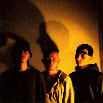 Kaliber 44 - Moja Obawa (Bądź A Klęknę) Vocal Ud Version