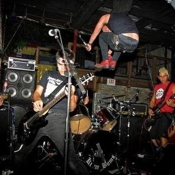 Krum Bums - As The Tide Turns