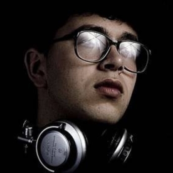 DJ AIGYZ AMINEV - DJ Aigyz Aminev - House Matters 2012 Festival mix - Track 07