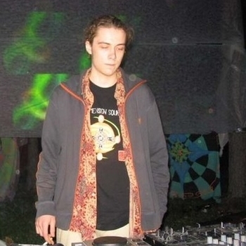 Kirna - Cosmic Bostik