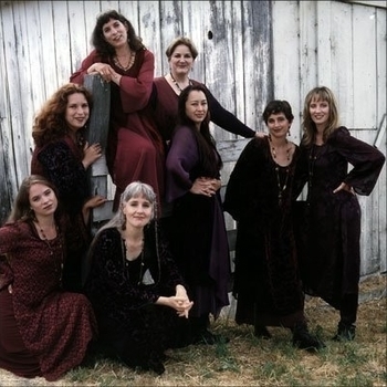 Kitka - Devoiko, Mari, Khubava