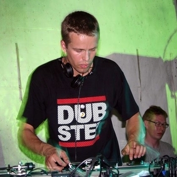 Kwazar & Cheeba - Ogień