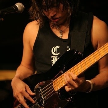 Kenji Hino - Mr. P.C. [Kenji Hino(b) John Scofield(g) Makoto Ozone(org) Casey Benjiman(as) Poogie Bell(dr) Don Alias(perc)]