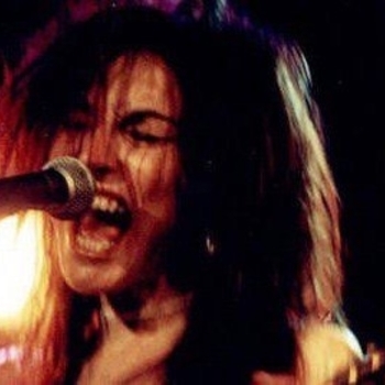 Kerri Simpson - She Set Fire To The House