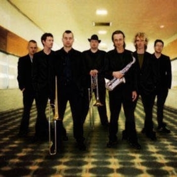 Kingston Kitchen - Sealed With A Kiss