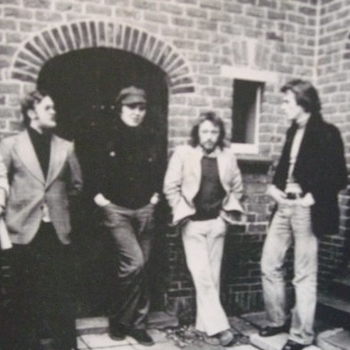 Kandahar - The Walkin'' Piles