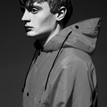 Lxury - Spin (Single 2021)