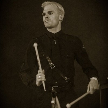 Luftwaffe - The Dead Do Not Revolt