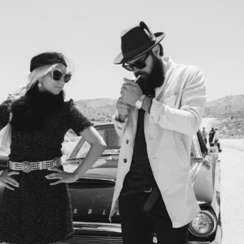 Артист Linus Young