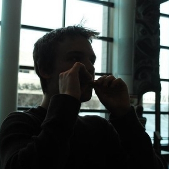 Lessov - 02 - Lessov - Everyone Needs Someone (Original Mix)