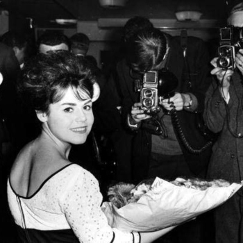 Linda Scott - A Thousand Stars