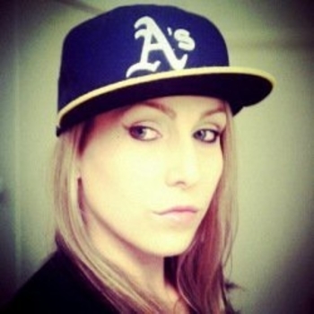 Lenox - Looking for a Meaning  (DEEP ONE radio edit) - http://vk.com/deep1radio