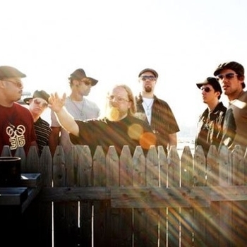 Lettuce - Sam Huff's Flying Raging Machine (OST из фильма "Дом / The House")