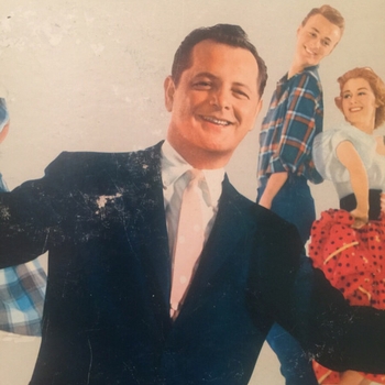 Les Elgart and His Orchestra - Homecoming (Down The Road)