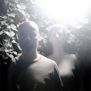 Low Motion Disco - Love Love Love (Soft Rocks Remix)