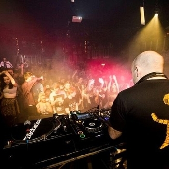 Last Magpie - Pledge (Trevino Remix)