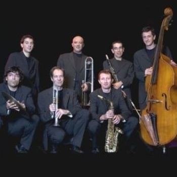 La Vella Dixieland - Exactly Like You