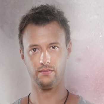 Lee More - Silent Assassin (feat. Emy)