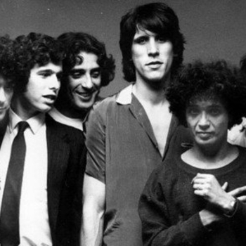 Los Abuelos de la Nada - Mil Horas