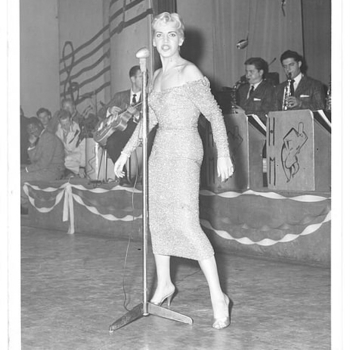 Lillian Briggs - I'll Be Gone