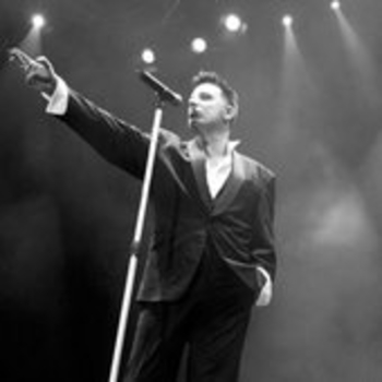 Loquillo - El hombre de negro