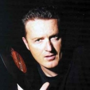 Leonardo Bortolotto - A Kiss to Build a Dream On - Original Mix