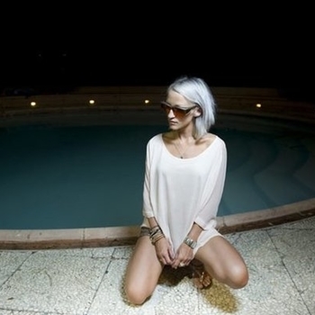 Laura Jones - Love in Me (Kate Simko remix)