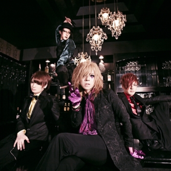 LIPHLICH - River West