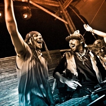 Love and Light - Au'den Dayz