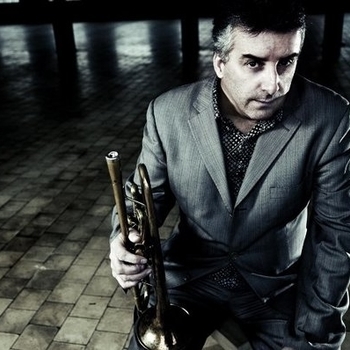 Linley Hamilton - Dinner At 8