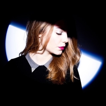 Margaux Avril - Papaoutai