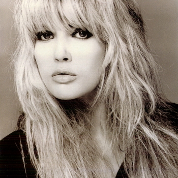 Артист Mandy Smith