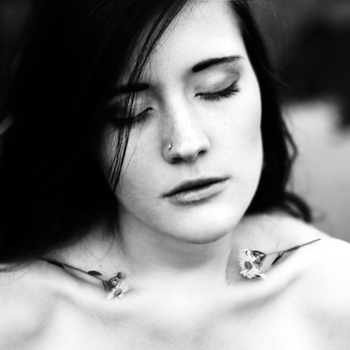 Madeline Juno - Sympathy (Leave Remix)