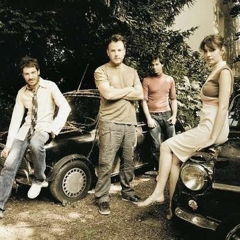 miCkey[3d] - l'homme qui prenait sa femme pour une plante