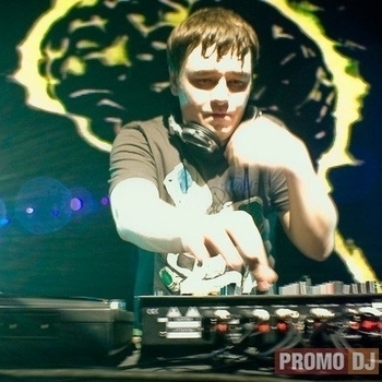 Marqus - Close Your Eyes